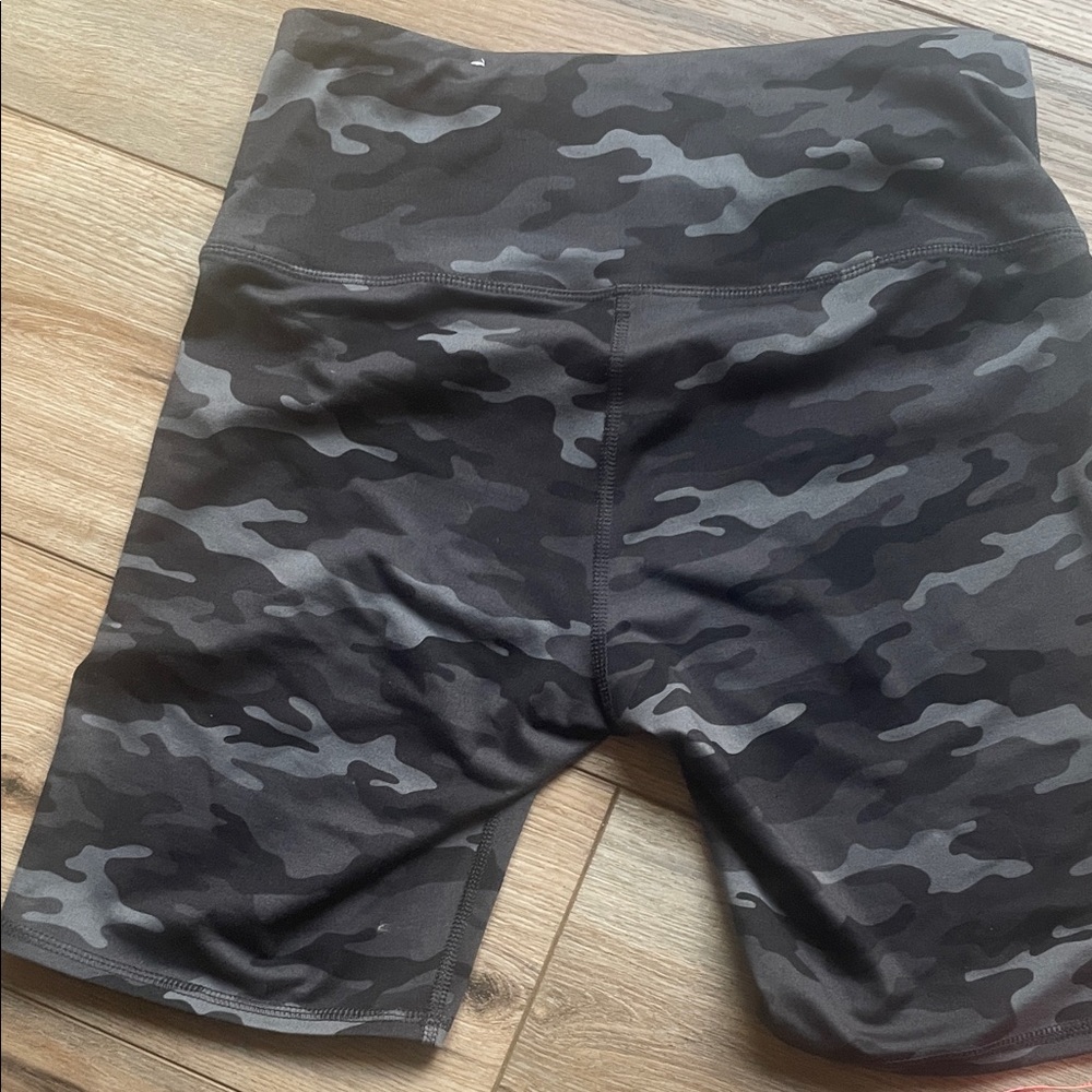 Maurices Black and Gray Camouflage Shorts - Picture 7 of 7